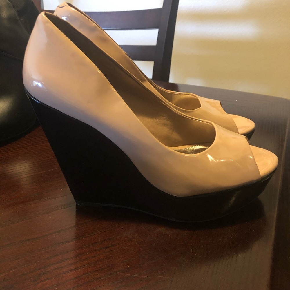 Jessica Simpson wedges